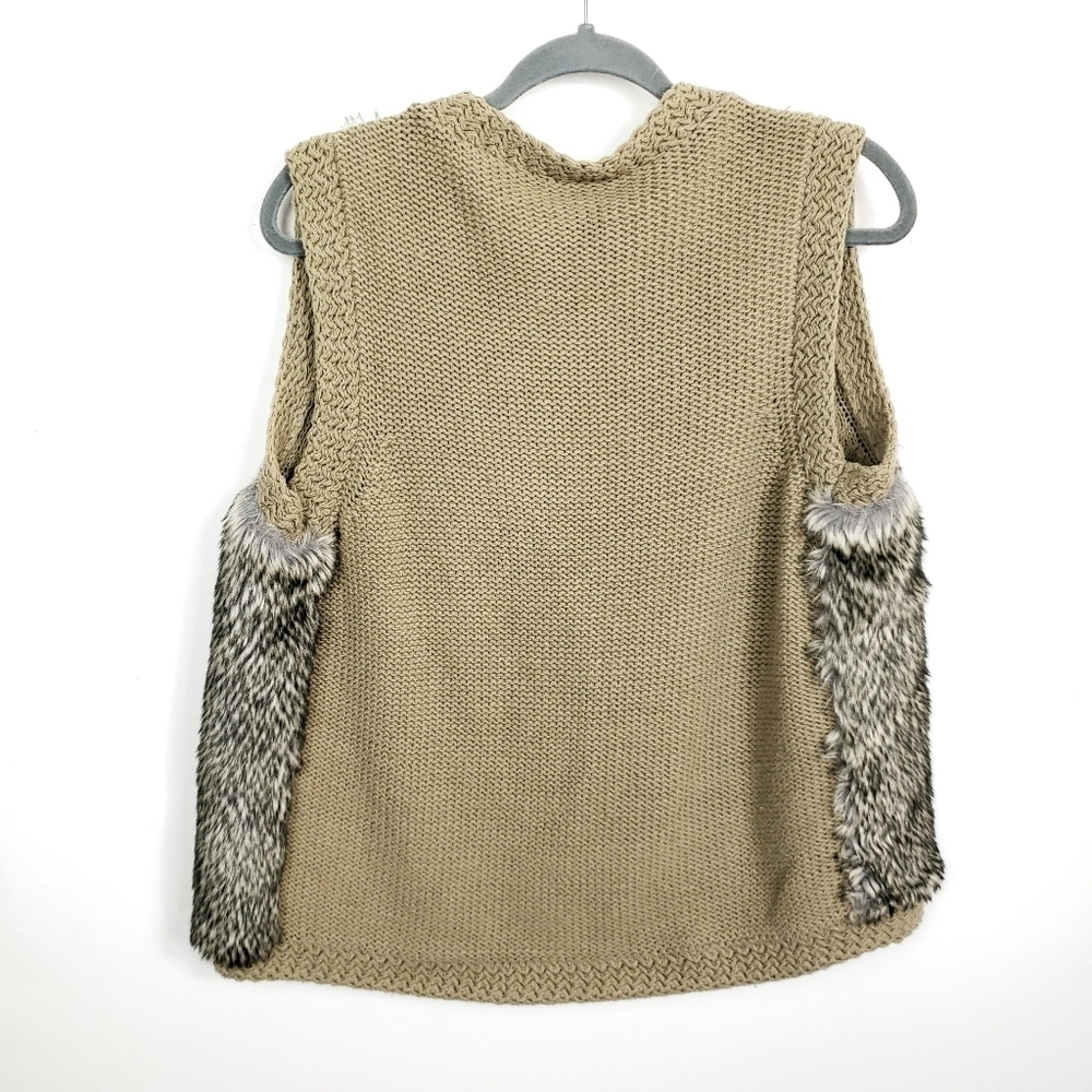 Ann Taylor Factory open front faux fur knit vest M - Picture 3 of 9